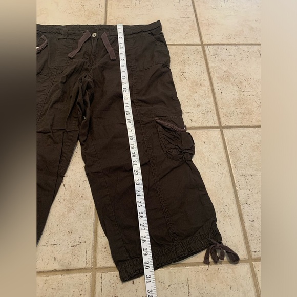 💜 Jules + James Dark Brown Cargo Capri Pants Drawstring Hem Size L - Picture 6 of 6